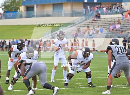Thumbnail 2 in West Mesquite vs. Hutto photogallery.