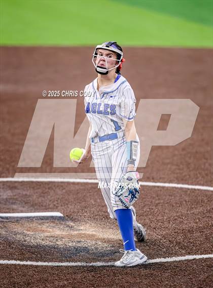 Thumbnail 2 in Barbers Hill vs. Angleton (UIL Softball 5A Region 3 Finals) photogallery.