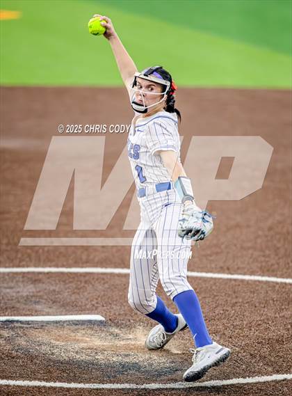Thumbnail 1 in Barbers Hill vs. Angleton (UIL Softball 5A Region 3 Finals) photogallery.