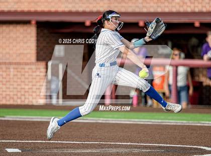 Thumbnail 2 in Barbers Hill vs. Angleton (UIL Softball 5A Region 3 Finals) photogallery.