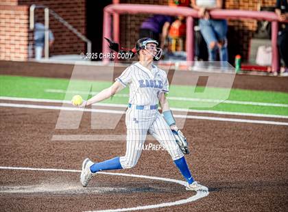 Thumbnail 2 in Barbers Hill vs. Angleton (UIL Softball 5A Region 3 Finals) photogallery.