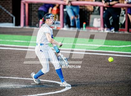 Thumbnail 3 in Barbers Hill vs. Angleton (UIL Softball 5A Region 3 Finals) photogallery.