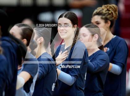 Thumbnail 1 in Bell vs Keller Central photogallery.