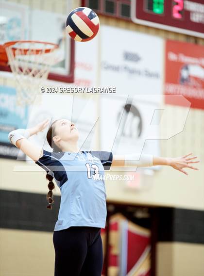 Thumbnail 3 in Bell vs Keller Central photogallery.