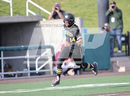 Thumbnail 1 in Wasatch vs. Jordan (UHSAA 5A Bracket Play) photogallery.