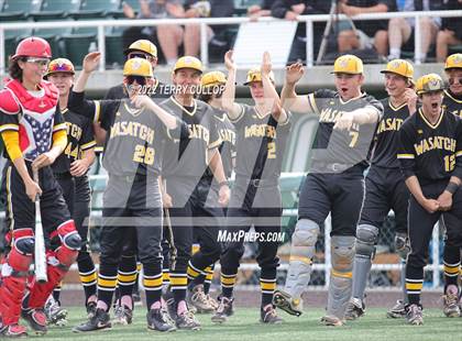 Thumbnail 3 in Wasatch vs. Jordan (UHSAA 5A Bracket Play) photogallery.