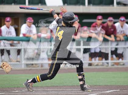 Thumbnail 2 in Wasatch vs. Jordan (UHSAA 5A Bracket Play) photogallery.
