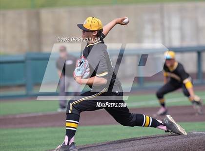 Thumbnail 1 in Wasatch vs. Jordan (UHSAA 5A Bracket Play) photogallery.
