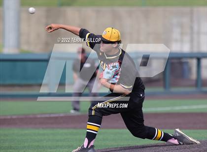 Thumbnail 2 in Wasatch vs. Jordan (UHSAA 5A Bracket Play) photogallery.