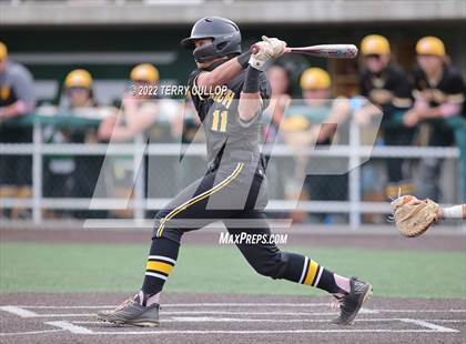 Thumbnail 3 in Wasatch vs. Jordan (UHSAA 5A Bracket Play) photogallery.