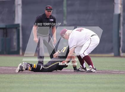 Thumbnail 2 in Wasatch vs. Jordan (UHSAA 5A Bracket Play) photogallery.