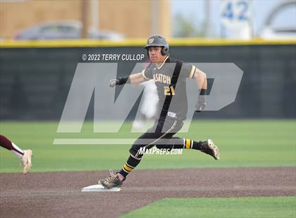 Thumbnail 1 in Wasatch vs. Jordan (UHSAA 5A Bracket Play) photogallery.