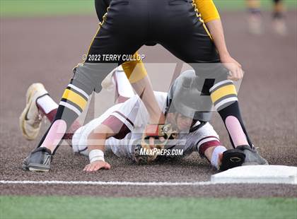 Thumbnail 3 in Wasatch vs. Jordan (UHSAA 5A Bracket Play) photogallery.