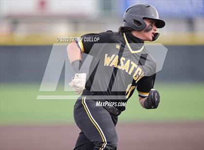 Thumbnail 1 in Wasatch vs. Jordan (UHSAA 5A Bracket Play) photogallery.