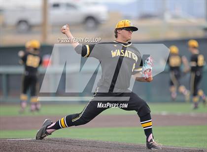 Thumbnail 3 in Wasatch vs. Jordan (UHSAA 5A Bracket Play) photogallery.