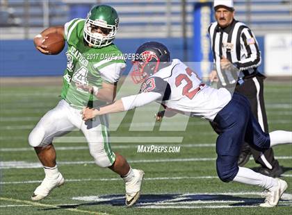 Thumbnail 3 in Seaford vs. Miller Place (Long Island Class IV Final) photogallery.