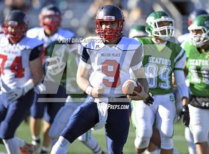 Thumbnail 1 in Seaford vs. Miller Place (Long Island Class IV Final) photogallery.