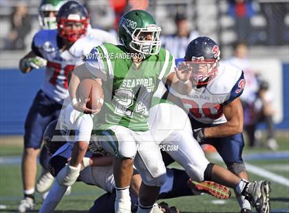 Thumbnail 2 in Seaford vs. Miller Place (Long Island Class IV Final) photogallery.