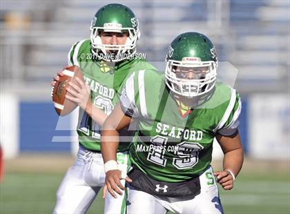 Thumbnail 2 in Seaford vs. Miller Place (Long Island Class IV Final) photogallery.