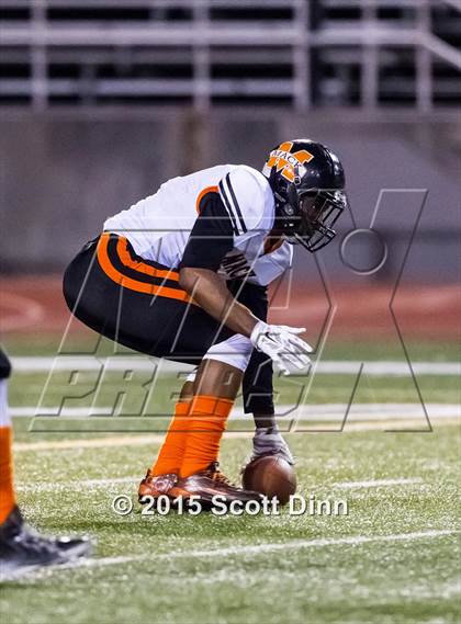 Thumbnail 3 in McClymonds vs Sacred Heart Prep (CIF NorCal Regional 3-A Division Final) photogallery.