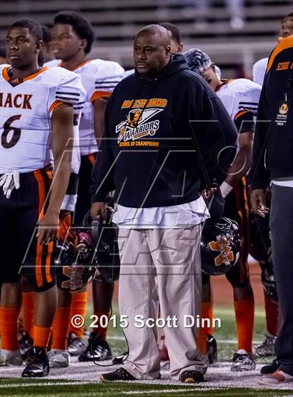 Thumbnail 3 in McClymonds vs Sacred Heart Prep (CIF NorCal Regional 3-A Division Final) photogallery.