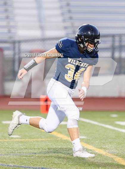 Thumbnail 2 in West Ranch vs. Oak Park photogallery.