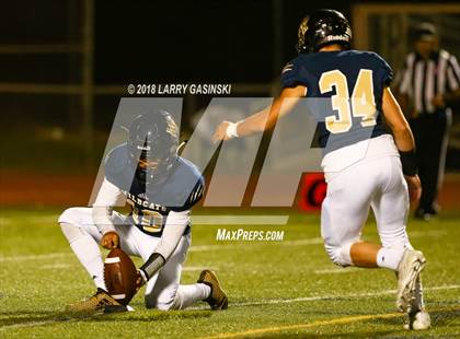 Thumbnail 2 in West Ranch vs. Oak Park photogallery.