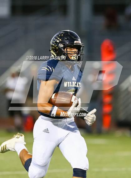 Thumbnail 2 in West Ranch vs. Oak Park photogallery.