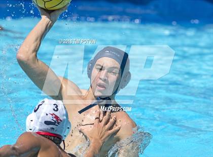 Thumbnail 1 in Great Oak vs JW North photogallery.