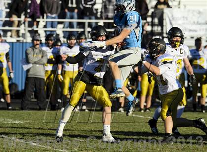 Thumbnail 2 in Arapahoe @ Ralston Valley (CHSAA 5A First Round) photogallery.