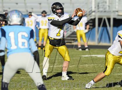 Thumbnail 2 in Arapahoe @ Ralston Valley (CHSAA 5A First Round) photogallery.