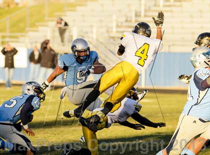 Thumbnail 3 in Arapahoe @ Ralston Valley (CHSAA 5A First Round) photogallery.