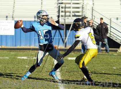 Thumbnail 3 in Arapahoe @ Ralston Valley (CHSAA 5A First Round) photogallery.