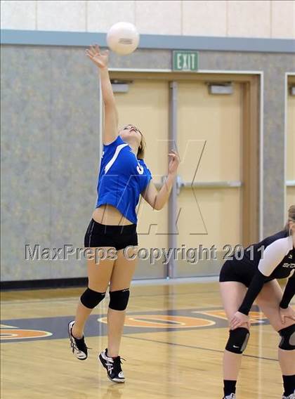 Thumbnail 1 in El Dorado @ Cosumnes Oaks photogallery.
