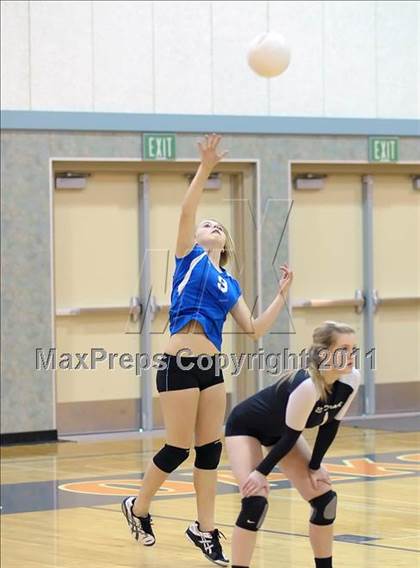 Thumbnail 3 in El Dorado @ Cosumnes Oaks photogallery.