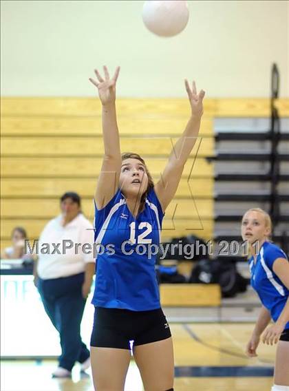 Thumbnail 3 in El Dorado @ Cosumnes Oaks photogallery.