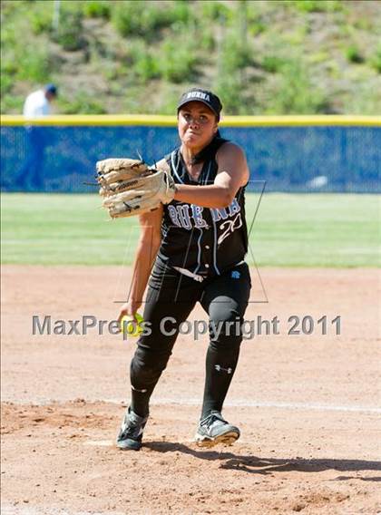 Thumbnail 1 in Buena @ Dos Pueblos photogallery.