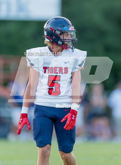 Thumbnail 2 in Nettleton @ New Albany (Scrimmage) photogallery.