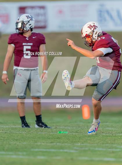 Thumbnail 1 in Nettleton @ New Albany (Scrimmage) photogallery.