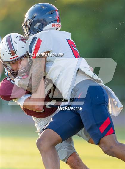 Thumbnail 1 in Nettleton @ New Albany (Scrimmage) photogallery.