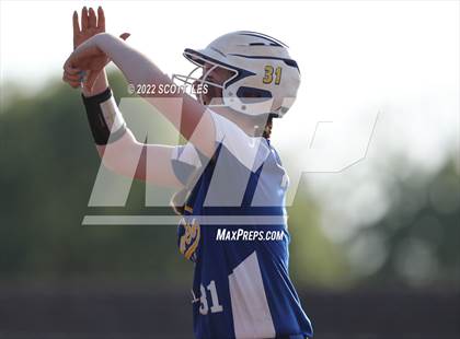 Thumbnail 3 in Olentangy vs. Marysville (OHSAA D1 District Final) photogallery.