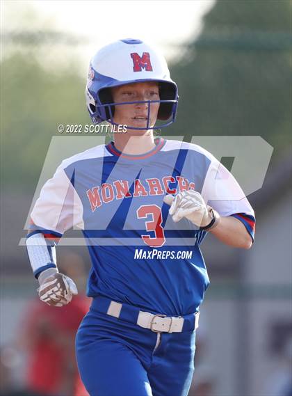 Thumbnail 1 in Olentangy vs. Marysville (OHSAA D1 District Final) photogallery.