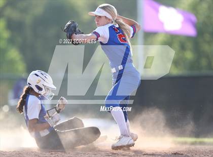 Thumbnail 1 in Olentangy vs. Marysville (OHSAA D1 District Final) photogallery.