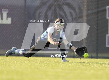 Thumbnail 3 in Olentangy vs. Marysville (OHSAA D1 District Final) photogallery.