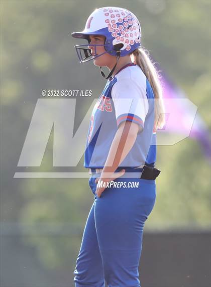 Thumbnail 1 in Olentangy vs. Marysville (OHSAA D1 District Final) photogallery.