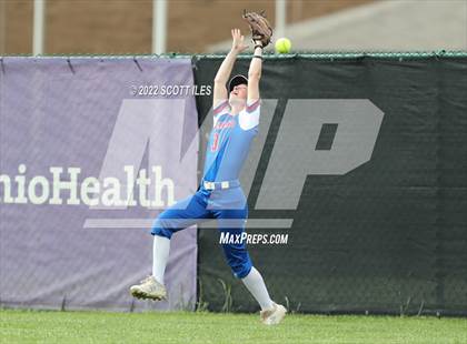 Thumbnail 1 in Olentangy vs. Marysville (OHSAA D1 District Final) photogallery.