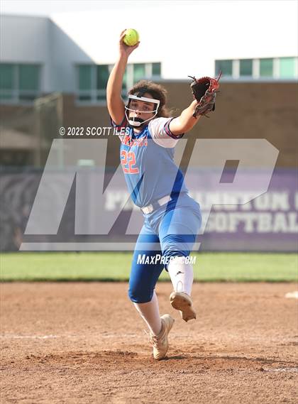 Thumbnail 1 in Olentangy vs. Marysville (OHSAA D1 District Final) photogallery.