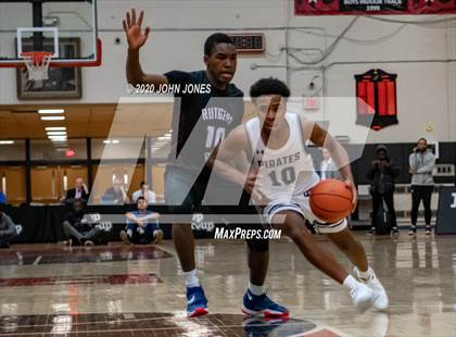 Thumbnail 2 in Seton Hall Prep vs. Rutgers Prep (HoopGroup NJ Tip Off Classic) photogallery.