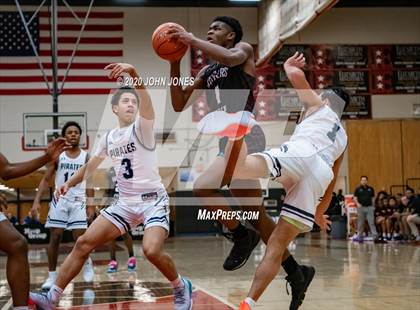 Thumbnail 3 in Seton Hall Prep vs. Rutgers Prep (HoopGroup NJ Tip Off Classic) photogallery.