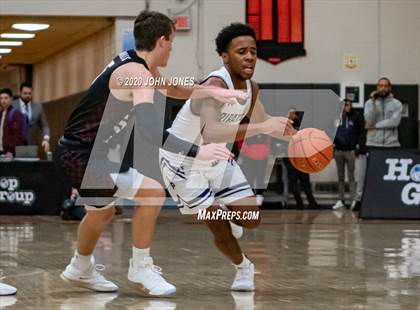 Thumbnail 2 in Seton Hall Prep vs. Rutgers Prep (HoopGroup NJ Tip Off Classic) photogallery.